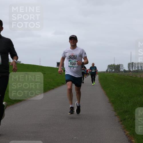 04.05.2025 - 8. Wedeler Halbmarathon Yannick Fuchs http://msf.ph/oto/7837910 04.05.2025 11:25:00 Laufen 475, 533, 7325 meine-sportfotos.de