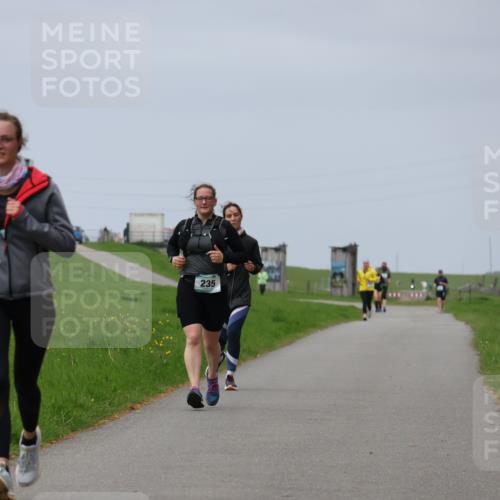 04.05.2025 - 8. Wedeler Halbmarathon Yannick Fuchs http://msf.ph/oto/7837917 04.05.2025 12:01:43 Laufen 235 meine-sportfotos.de