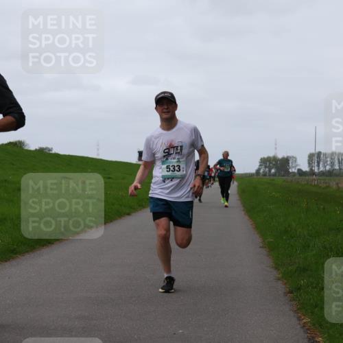 04.05.2025 - 8. Wedeler Halbmarathon Yannick Fuchs http://msf.ph/oto/7837922 04.05.2025 11:25:00 Laufen 475, 533 meine-sportfotos.de