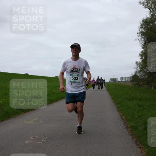 04.05.2025 - 8. Wedeler Halbmarathon Yannick Fuchs http://msf.ph/oto/7837953 04.05.2025 11:25:01 Laufen 2023, 533 meine-sportfotos.de