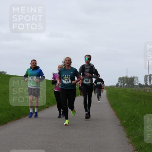 04.05.2025 - 8. Wedeler Halbmarathon Yannick Fuchs http://msf.ph/oto/7837975 04.05.2025 11:25:05 Laufen 881, 2025, 769, 565, 31 meine-sportfotos.de
