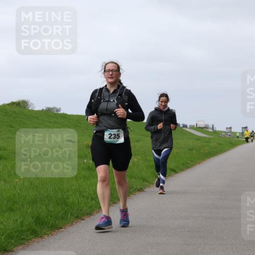 04.05.2025 - 8. Wedeler Halbmarathon Yannick Fuchs http://msf.ph/oto/7837984 04.05.2025 12:01:52 Laufen 235 meine-sportfotos.de