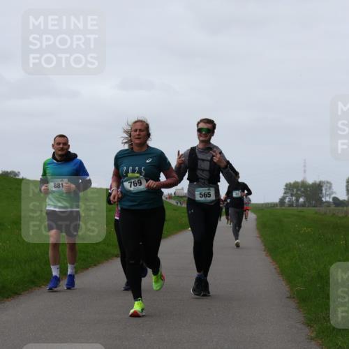 04.05.2025 - 8. Wedeler Halbmarathon Yannick Fuchs http://msf.ph/oto/7838019 04.05.2025 11:25:06 Laufen 881, 2025, 769, 565 meine-sportfotos.de