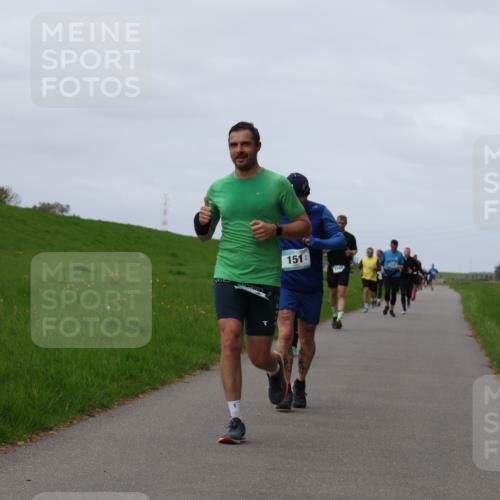 04.05.2025 - 8. Wedeler Halbmarathon Yannick Fuchs http://msf.ph/oto/7838022 04.05.2025 11:46:38 Laufen 151 meine-sportfotos.de