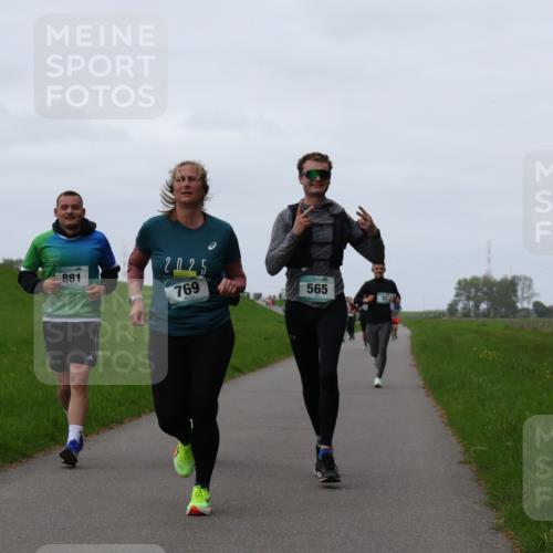 04.05.2025 - 8. Wedeler Halbmarathon Yannick Fuchs http://msf.ph/oto/7838023 04.05.2025 11:25:06 Laufen 2025, 881, 769, 565 meine-sportfotos.de