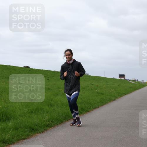 04.05.2025 - 8. Wedeler Halbmarathon Yannick Fuchs http://msf.ph/oto/7838035 04.05.2025 12:01:56 Laufen  meine-sportfotos.de