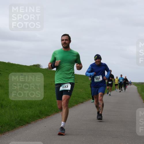 04.05.2025 - 8. Wedeler Halbmarathon Yannick Fuchs http://msf.ph/oto/7838051 04.05.2025 11:46:39 Laufen 143, 151 meine-sportfotos.de