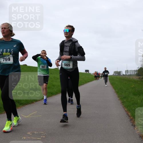 04.05.2025 - 8. Wedeler Halbmarathon Yannick Fuchs http://msf.ph/oto/7838090 04.05.2025 11:25:08 Laufen 2025, 769, 881, 565 meine-sportfotos.de