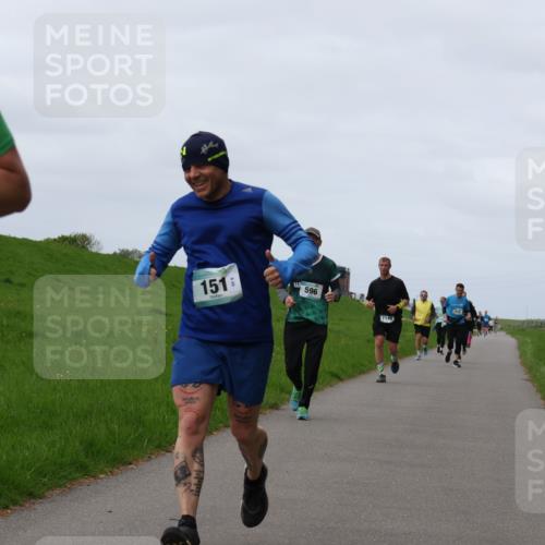 04.05.2025 - 8. Wedeler Halbmarathon Yannick Fuchs http://msf.ph/oto/7838096 04.05.2025 11:46:40 Laufen 151, 596, 1148 meine-sportfotos.de