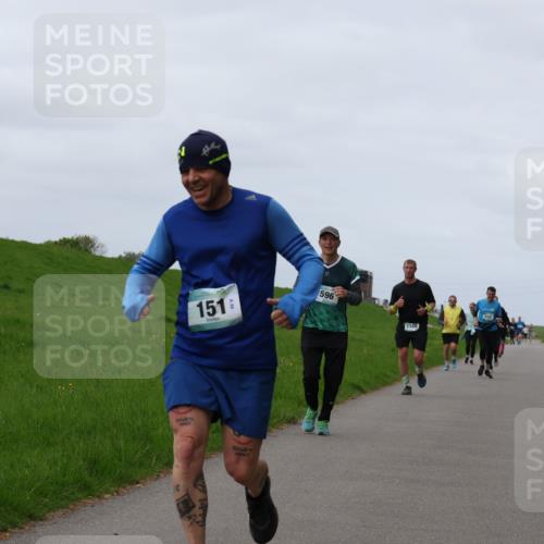 04.05.2025 - 8. Wedeler Halbmarathon Yannick Fuchs http://msf.ph/oto/7838101 04.05.2025 11:46:40 Laufen 151, 596, 1148 meine-sportfotos.de