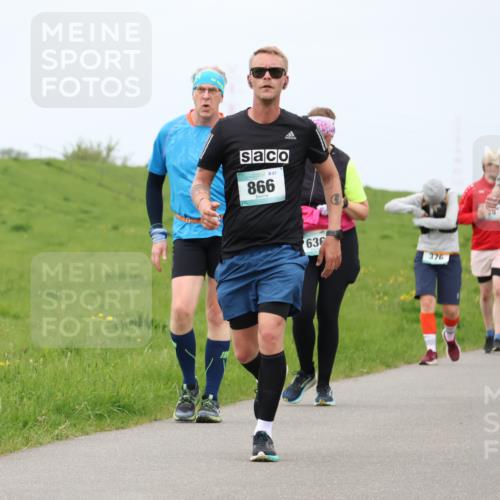 04.05.2025 - 8. Wedeler Halbmarathon Lena Gebhardt http://msf.ph/oto/7838119 04.05.2025 11:36:32 Laufen 866, 636, 376, 10, 1055 meine-sportfotos.de