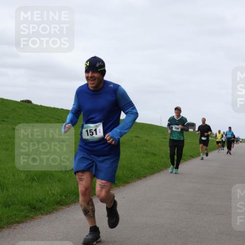 04.05.2025 - 8. Wedeler Halbmarathon Yannick Fuchs http://msf.ph/oto/7838155 04.05.2025 11:46:41 Laufen 151, 596 meine-sportfotos.de