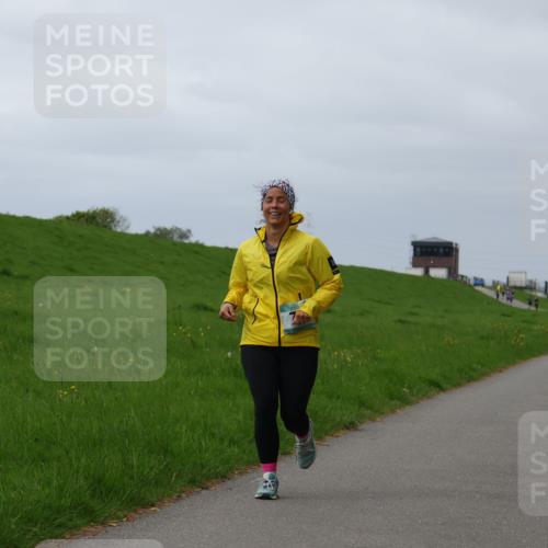 04.05.2025 - 8. Wedeler Halbmarathon Yannick Fuchs http://msf.ph/oto/7838228 04.05.2025 12:02:23 Laufen  meine-sportfotos.de