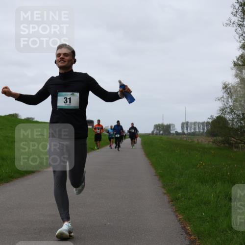 04.05.2025 - 8. Wedeler Halbmarathon Yannick Fuchs http://msf.ph/oto/7838276 04.05.2025 11:25:12 Laufen 31 meine-sportfotos.de