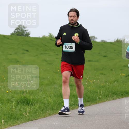 04.05.2025 - 8. Wedeler Halbmarathon Lena Gebhardt http://msf.ph/oto/7838286 04.05.2025 11:37:03 Laufen 1035, 773 meine-sportfotos.de