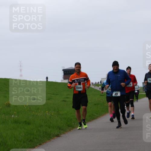 04.05.2025 - 8. Wedeler Halbmarathon Yannick Fuchs http://msf.ph/oto/7838306 04.05.2025 11:25:14 Laufen 1086, 88, 89, 569 meine-sportfotos.de