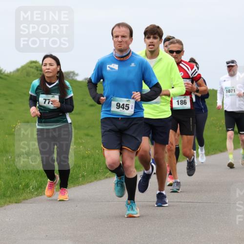 04.05.2025 - 8. Wedeler Halbmarathon Lena Gebhardt http://msf.ph/oto/7838307 04.05.2025 11:37:06 Laufen 773, 945, 84, 186, 1071, 51 meine-sportfotos.de