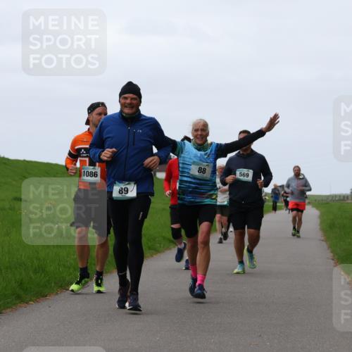 04.05.2025 - 8. Wedeler Halbmarathon Yannick Fuchs http://msf.ph/oto/7838389 04.05.2025 11:25:19 Laufen 1086, 89, 88, 569 meine-sportfotos.de