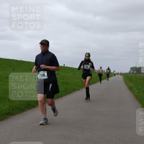 04.05.2025 - 8. Wedeler Halbmarathon Yannick Fuchs http://msf.ph/oto/7838391 04.05.2025 12:02:49 Laufen 792, 70, 16 meine-sportfotos.de