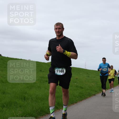 04.05.2025 - 8. Wedeler Halbmarathon Yannick Fuchs http://msf.ph/oto/7838407 04.05.2025 11:46:48 Laufen 410, 1148 meine-sportfotos.de