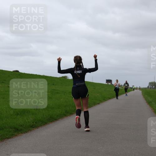 04.05.2025 - 8. Wedeler Halbmarathon Yannick Fuchs http://msf.ph/oto/7838426 04.05.2025 12:02:52 Laufen  meine-sportfotos.de