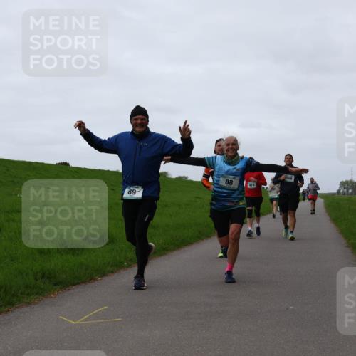 04.05.2025 - 8. Wedeler Halbmarathon Yannick Fuchs http://msf.ph/oto/7838511 04.05.2025 11:25:21 Laufen 89, 88, 476, 569 meine-sportfotos.de