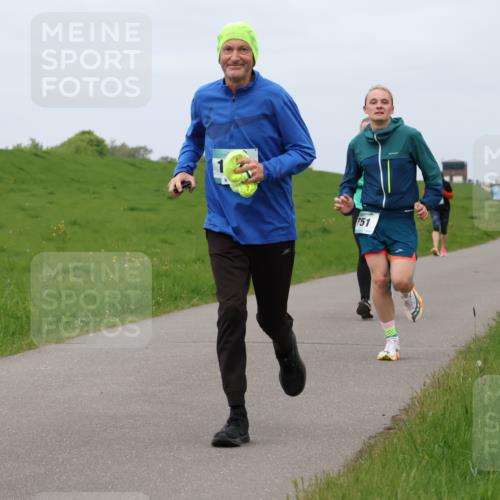 04.05.2025 - 8. Wedeler Halbmarathon Lena Gebhardt http://msf.ph/oto/7838519 04.05.2025 11:37:31 Laufen 751 meine-sportfotos.de
