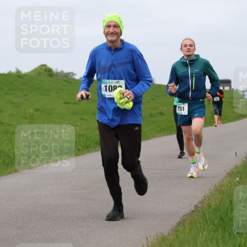 04.05.2025 - 8. Wedeler Halbmarathon Lena Gebhardt http://msf.ph/oto/7838525 04.05.2025 11:37:31 Laufen 108, 53, 751 meine-sportfotos.de