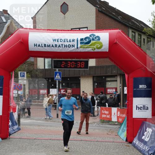04.05.2025 - 8. Wedeler Halbmarathon Felixshl http://msf.ph/oto/7838534 04.05.2025 12:30:36 Ziel 627 meine-sportfotos.de