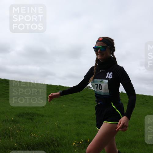 04.05.2025 - 8. Wedeler Halbmarathon Yannick Fuchs http://msf.ph/oto/7838543 04.05.2025 12:02:54 Laufen 70, 16 meine-sportfotos.de