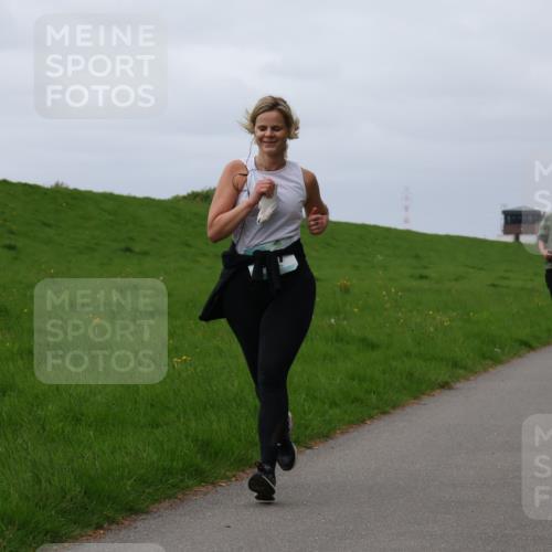 04.05.2025 - 8. Wedeler Halbmarathon Yannick Fuchs http://msf.ph/oto/7838565 04.05.2025 12:02:58 Laufen 97 meine-sportfotos.de