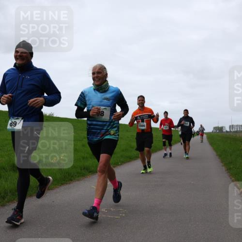 04.05.2025 - 8. Wedeler Halbmarathon Yannick Fuchs http://msf.ph/oto/7838599 04.05.2025 11:25:22 Laufen 89, 1086, 476 meine-sportfotos.de