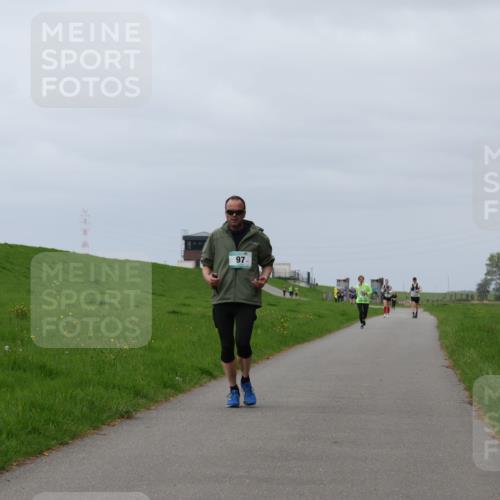 04.05.2025 - 8. Wedeler Halbmarathon Yannick Fuchs http://msf.ph/oto/7838638 04.05.2025 12:03:01 Laufen  meine-sportfotos.de