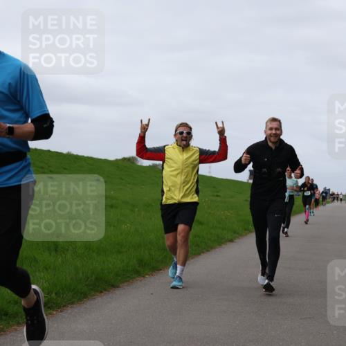 04.05.2025 - 8. Wedeler Halbmarathon Yannick Fuchs http://msf.ph/oto/7838640 04.05.2025 11:46:53 Laufen 416 meine-sportfotos.de