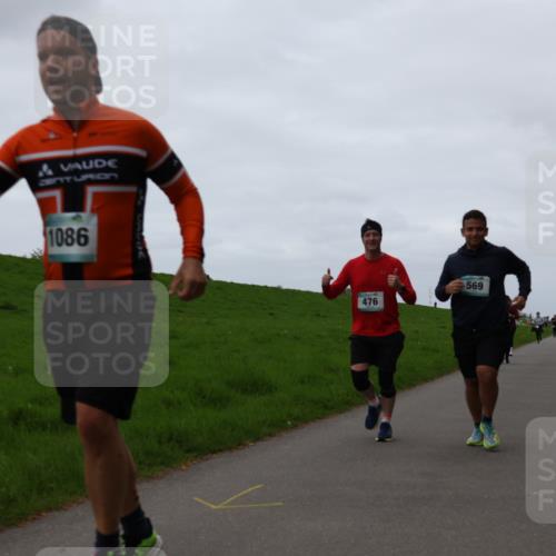 04.05.2025 - 8. Wedeler Halbmarathon Yannick Fuchs http://msf.ph/oto/7838652 04.05.2025 11:25:23 Laufen 1086, 476, 569 meine-sportfotos.de