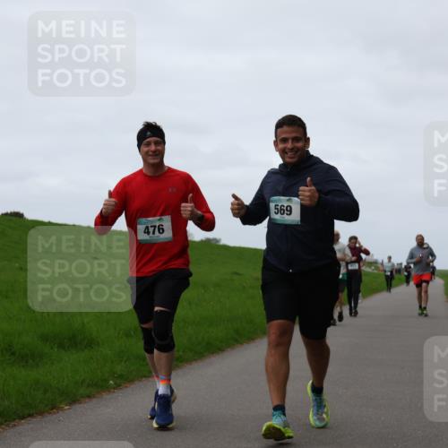 04.05.2025 - 8. Wedeler Halbmarathon Yannick Fuchs http://msf.ph/oto/7838660 04.05.2025 11:25:24 Laufen 476, 569 meine-sportfotos.de