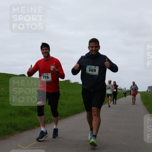 04.05.2025 - 8. Wedeler Halbmarathon Yannick Fuchs http://msf.ph/oto/7838683 04.05.2025 11:25:24 Laufen 476, 569 meine-sportfotos.de