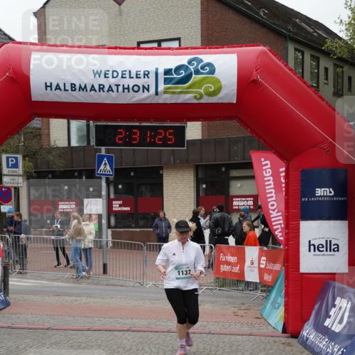 04.05.2025 - 8. Wedeler Halbmarathon Felixshl http://msf.ph/oto/7838696 04.05.2025 12:31:22 Ziel  meine-sportfotos.de