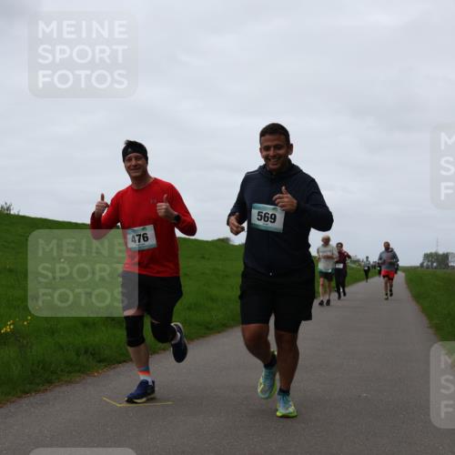 04.05.2025 - 8. Wedeler Halbmarathon Yannick Fuchs http://msf.ph/oto/7838700 04.05.2025 11:25:24 Laufen 476, 569 meine-sportfotos.de