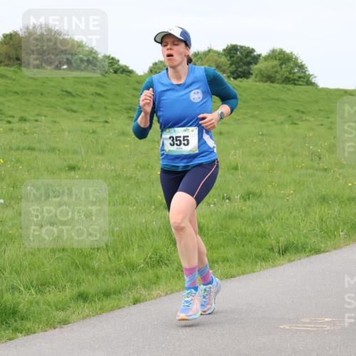 04.05.2025 - 8. Wedeler Halbmarathon Lena Gebhardt http://msf.ph/oto/7838882 04.05.2025 11:39:04 Laufen 355 meine-sportfotos.de