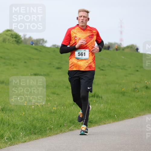 04.05.2025 - 8. Wedeler Halbmarathon Lena Gebhardt http://msf.ph/oto/7838946 04.05.2025 11:39:32 Laufen 561 meine-sportfotos.de