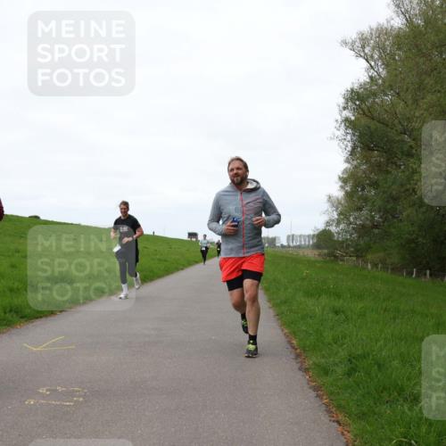 04.05.2025 - 8. Wedeler Halbmarathon Yannick Fuchs http://msf.ph/oto/7838979 04.05.2025 11:25:31 Laufen 971 meine-sportfotos.de