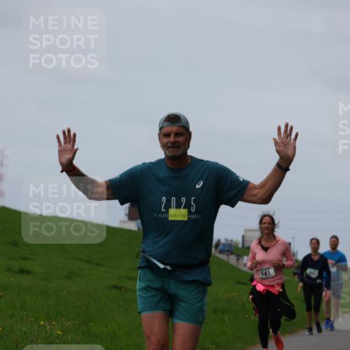 04.05.2025 - 8. Wedeler Halbmarathon Yannick Fuchs http://msf.ph/oto/7839014 04.05.2025 11:47:03 Laufen 2025, 141, 241 meine-sportfotos.de