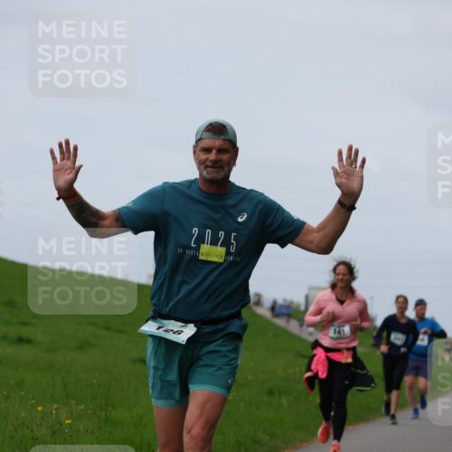 04.05.2025 - 8. Wedeler Halbmarathon Yannick Fuchs http://msf.ph/oto/7839033 04.05.2025 11:47:04 Laufen 2025, 39, 126, 141 meine-sportfotos.de