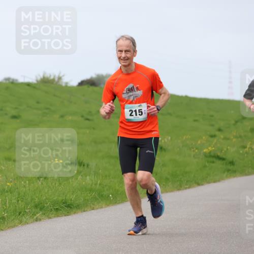 04.05.2025 - 8. Wedeler Halbmarathon Lena Gebhardt http://msf.ph/oto/7839085 04.05.2025 11:40:44 Laufen 215, 731 meine-sportfotos.de