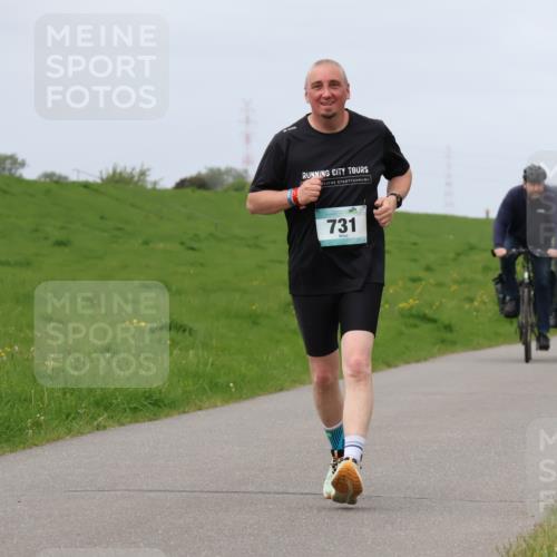 04.05.2025 - 8. Wedeler Halbmarathon Lena Gebhardt http://msf.ph/oto/7839102 04.05.2025 11:40:48 Laufen 731 meine-sportfotos.de