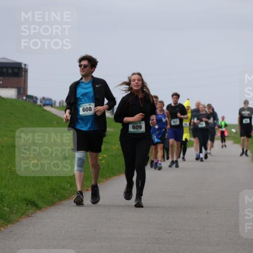 04.05.2025 - 8. Wedeler Halbmarathon Yannick Fuchs http://msf.ph/oto/7839117 04.05.2025 12:04:16 Laufen 608, 609, 657 meine-sportfotos.de