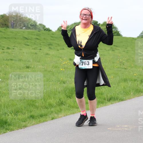 04.05.2025 - 8. Wedeler Halbmarathon Lena Gebhardt http://msf.ph/oto/7839281 04.05.2025 11:42:38 Laufen 763, 154 meine-sportfotos.de
