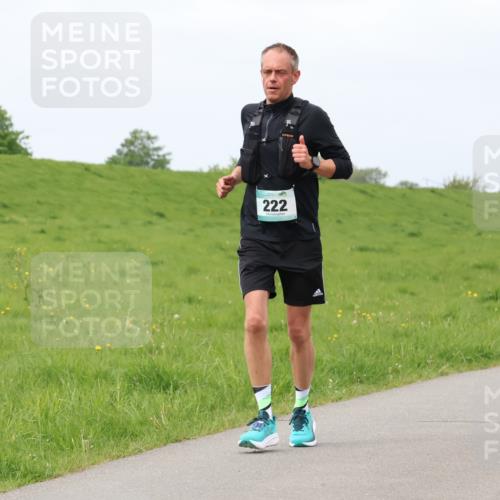 04.05.2025 - 8. Wedeler Halbmarathon Lena Gebhardt http://msf.ph/oto/7839349 04.05.2025 11:43:04 Laufen 222 meine-sportfotos.de