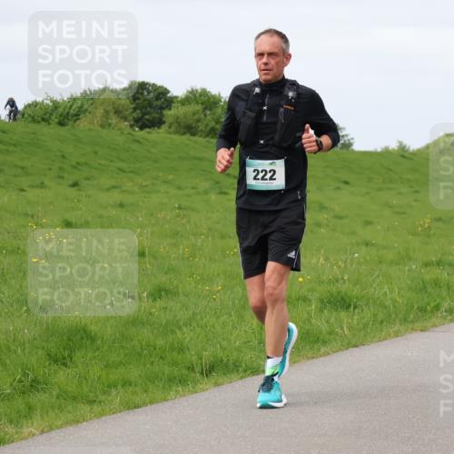 04.05.2025 - 8. Wedeler Halbmarathon Lena Gebhardt http://msf.ph/oto/7839362 04.05.2025 11:43:05 Laufen 222 meine-sportfotos.de